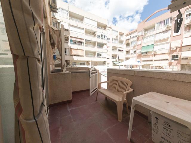 Apartamento con terraza y acceso a piscina, a pasos de la playa – Torrevieja photo 0