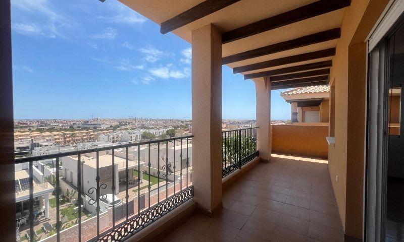 Piso En venta en Pau 26, Orihuela Costa photo 0