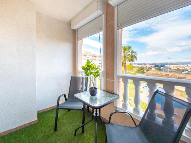 Apartamento reformado con vistas despejadas, calle Villa Madrid 43 photo 0