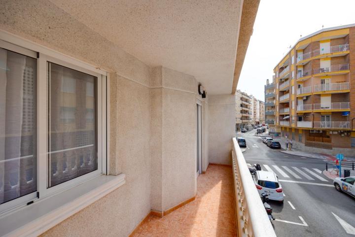 APARTAMENTO DE 2 DORMITORIOS A 200M DE LA PLAYA DEL CURA EN TORREVIEJA photo 0