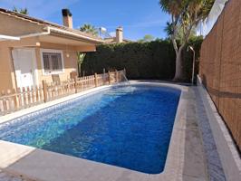 Casa En venta en Los Balcones - Los Altos Del Edén, Torrevieja photo 0