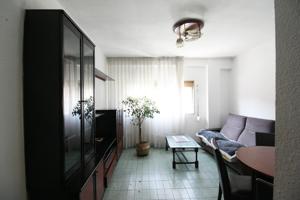 ¡OPORTUNIDAD DE INVERSIÓN! PRIMER PISO EN VENTA – PARA REFORMAR photo 0