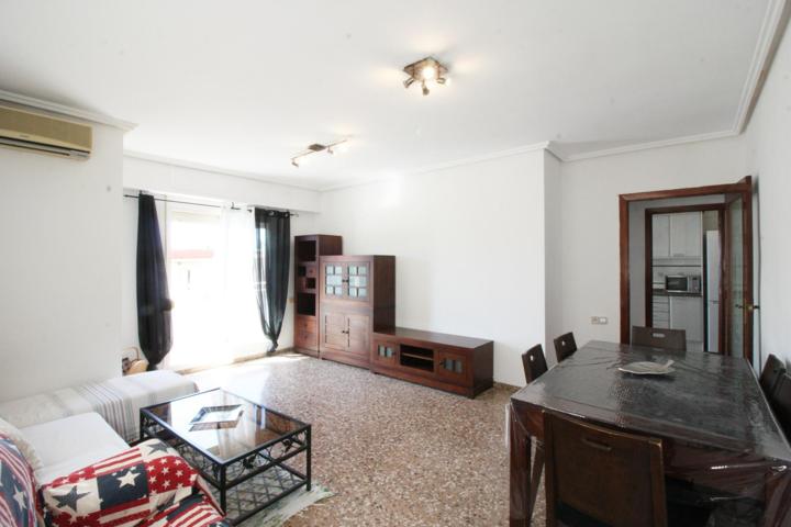 A LA VENTA VIVIENDA AMPLIA Y LUMINOSA EN ALMUSSAFES photo 0