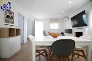 CHALET CON PISCINA PRIVADA EN ZONA DE GODELLETA photo 0