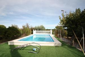 CHALET CON PISCINA PRIVADA EN ZONA DE GODELLETA photo 0