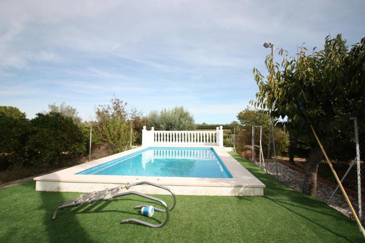 CHALET CON PISCINA PRIVADA EN ZONA DE GODELLETA photo 0