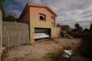 CHALET en CONSTRUCCIÓ a la VENDA a LA TORRE DE CLARAMUNT - Zona PINEDES D'ARMENGOL photo 0