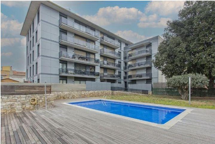 PIS EN VENDA A IGUALADA - ZONA: GAUDÍ photo 0