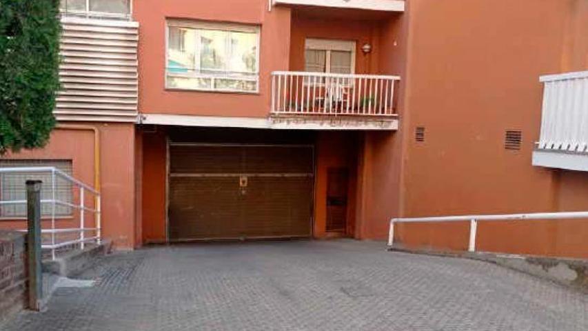 PÀRQUING DE LLOGUER A IGUALADA - POBLE SEC - ÒDENA photo 0