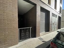 LOCAL COMERCIAL EN PIERA photo 0