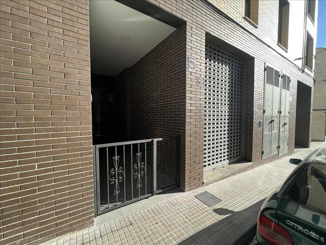LOCAL COMERCIAL EN PIERA photo 0
