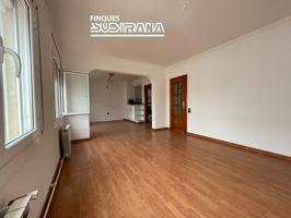 PIS EN VENDA A CALAF + GARATGE PRIVAT I TRASTER A LA PART SOTACOBERTA photo 0