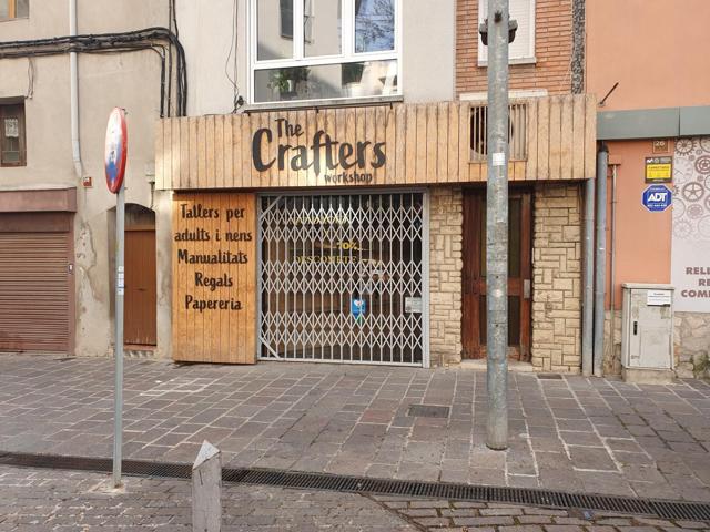 LOCAL COMERCIAL DE LLOGUER AL CENTRE D'IGUALADA - PLAÇA DE LA CREU photo 0