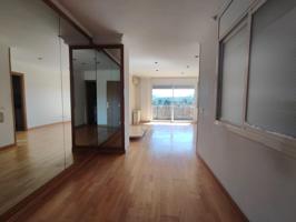 PIS EN VENDA A CERVELLÓ - 3 HABITACIONS - TERRASSA - PÀRQUING I TRASTER photo 0