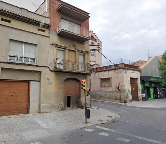 CASA EN VENDA A IGUALADA - ESCOLA PIA photo 0