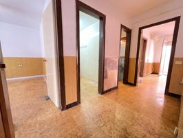 🏡 Planta baixa amb pati al barri de La Pau (Vilanova del Camí) photo 0