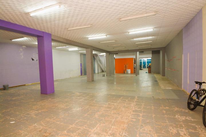 LOCAL COMERCIAL EN VENDA A IGUALADA - BARRI DEL SANT CRIST photo 0