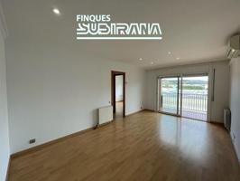 PIS EN VENDA A IGUALADA - AVINGUDA BARCELONA photo 0