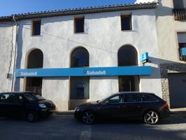 LOCAL COMERCIAL EN VENDA A LA LLACUNA ZONA CENTRE photo 0