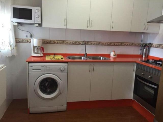EXQUISITO CHALET EN VENTA POR LA RANA VERDE CON AGUA DE RED photo 0
