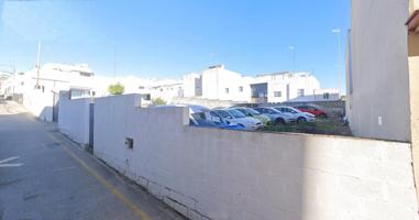 Oportunidad de Inversión: Parcela Urbana de 746 Metros en Zona Estratégica photo 0