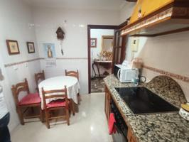 Piso en el centro de Chiclana con ascensor y plaza de garaje photo 0