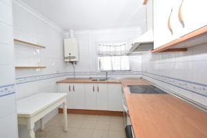 PISO 3 DORMITORIOS Y 2 BAÑOS EN PLENO CENTRO photo 0