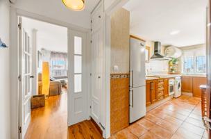 🌿 Piso amplio y luminoso en El Retortillo – Ideal para vivir todo el año photo 0