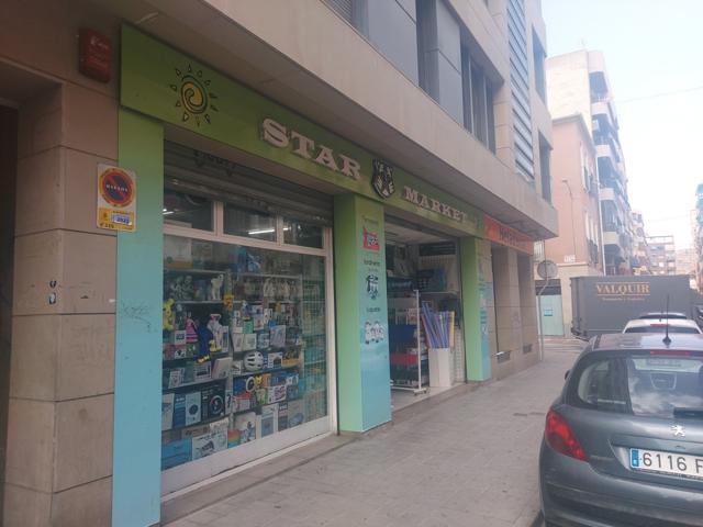 LOCAL COMERCIAL EN VENTA BARRIO DE SAN BLAS - CALLE PINTOR GISBERT photo 0