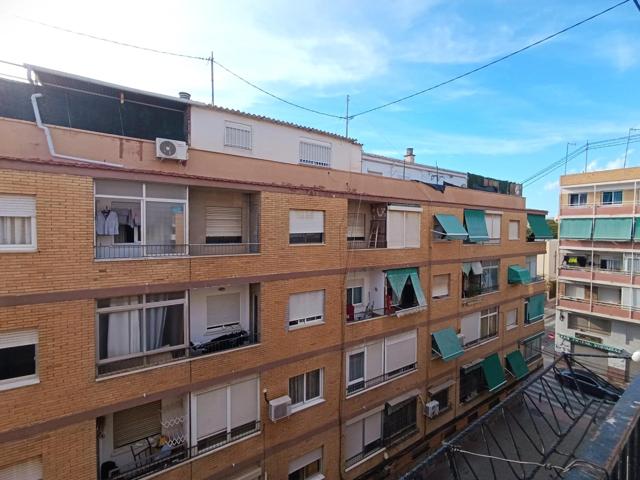 PISO EN VENTA EN ALICANTE - CAROLINAS- NOU ALACANT photo 0