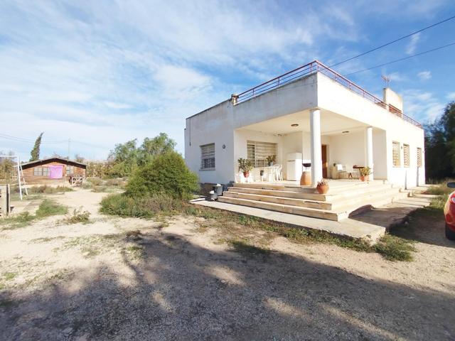 SE VENDE CHALET EN SAN VICENTE DEL RASPEIG photo 0