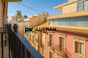 PISO EN VENTA RAVAL ROIG photo 0