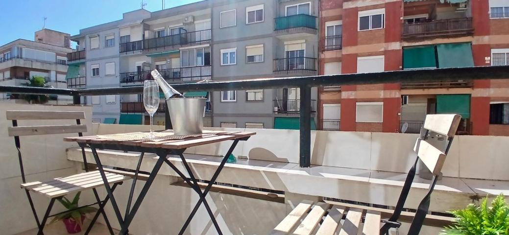 PISO EN VENTA EN ALICANTE - CALLE SAN MATEO (PLA - CAROLINAS) photo 0