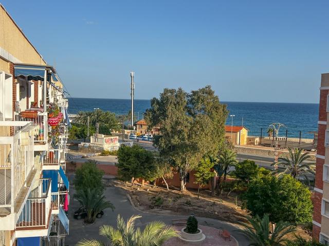 PISO DE 3 HABITACIONES CON VISTAS AL MAR Y PARKING — A 1 MINUTO DE LA PLAYA RAVAL ROIG (ALICANTE) photo 0