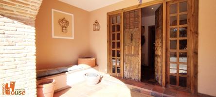 Exclusiva vivienda unifamiliar aislada photo 0