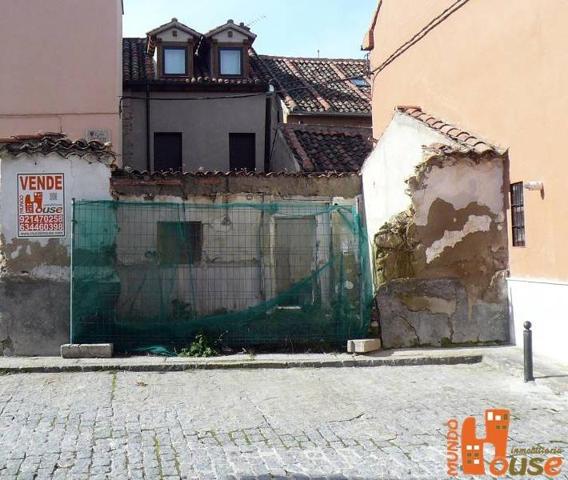 Terreno Urbano en el Centro de San Ildefonso. photo 0