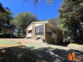 Chalet unifamiliar en San Ildefonso photo 0