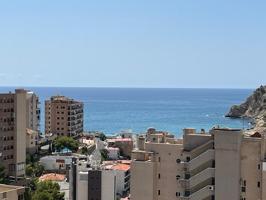 Bonito apartamento de 1 dormitorio a 200 metros de la playa con vistas al mar photo 0