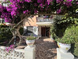 SE VENDE PRECIOSO APARTAMENTO REFORMADO CON JARDÍN--Finestrat photo 0