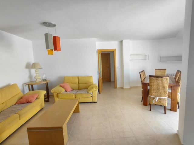 Ático luminoso y amueblado en venta: 3 habitaciones + 2 baños , en Plaza de la Pau – ALTEA photo 0