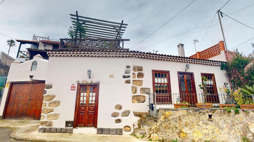 Casa tradicional canaria en venta en Tacoronte photo 0