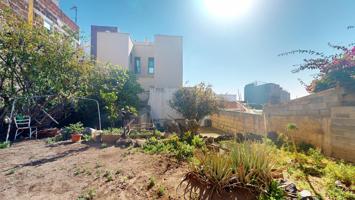 CASA SOLAR URBANO DE 352 M2- BARRIO LA SALUD photo 0