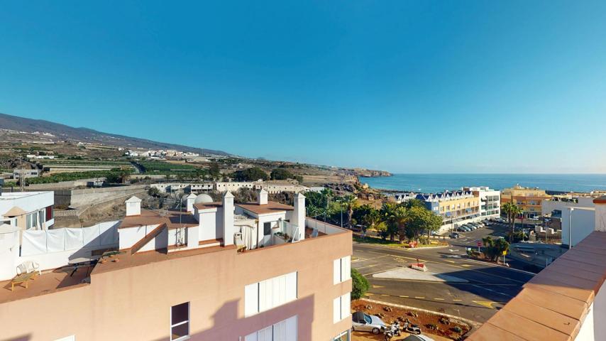 Piso con maravillosa azotea en Playa San Juan photo 0