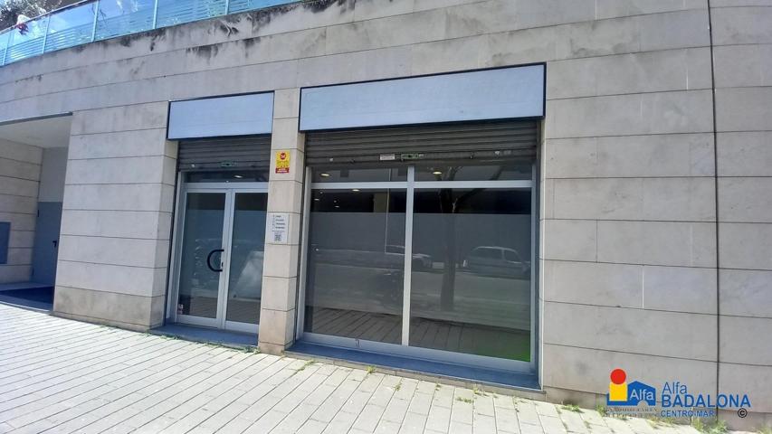Local Comercial de 95 m² construidos para todo tipo de negocio en la Mora photo 0