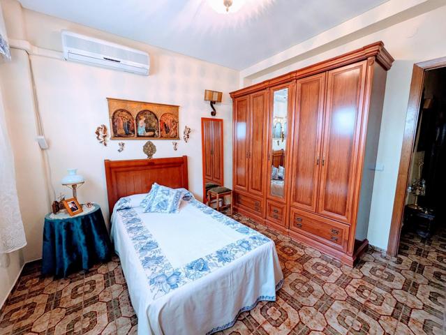 ¡¡¡CIUDAD JARDÍN,PISO EXTERIOR, ENTREPLANTA,ASCENSOR,4 DORMITORIOS, 2 BAÑOS,PARA ENTRAR!!! photo 0