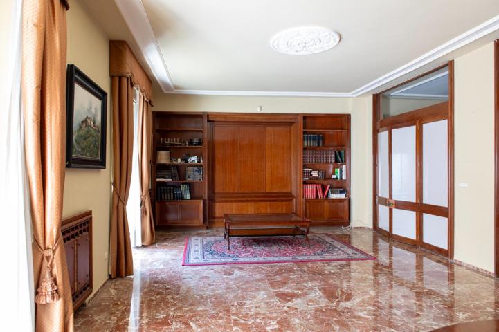Vivienda exclusiva en el centro de Córdoba photo 0