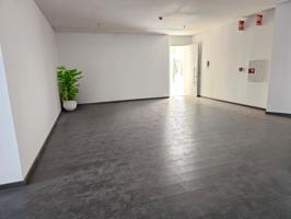 ¿Tu empresa o marca necesita un espacio en el mejor edificio de oficinas de Córdoba? photo 0