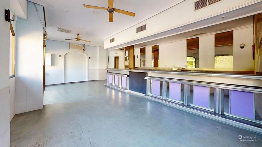 MAGNIFICO LOCAL HACIENDO ESQUINA EN LA BARRIADA DE LA FUENSANTA. IDEAL PARA INVERSORES. IDEAL PARA TRANSFORMAR EN VIVIENDA. photo 0