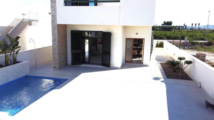 Villa de 3 dormitorios con piscina privada en Daya Nueva, Alicante photo 0