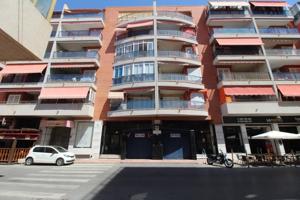 APARTAMENTO DE 2 DORMITORIOS A 100M DE LA PLAYA EN TORREVIEJA photo 0